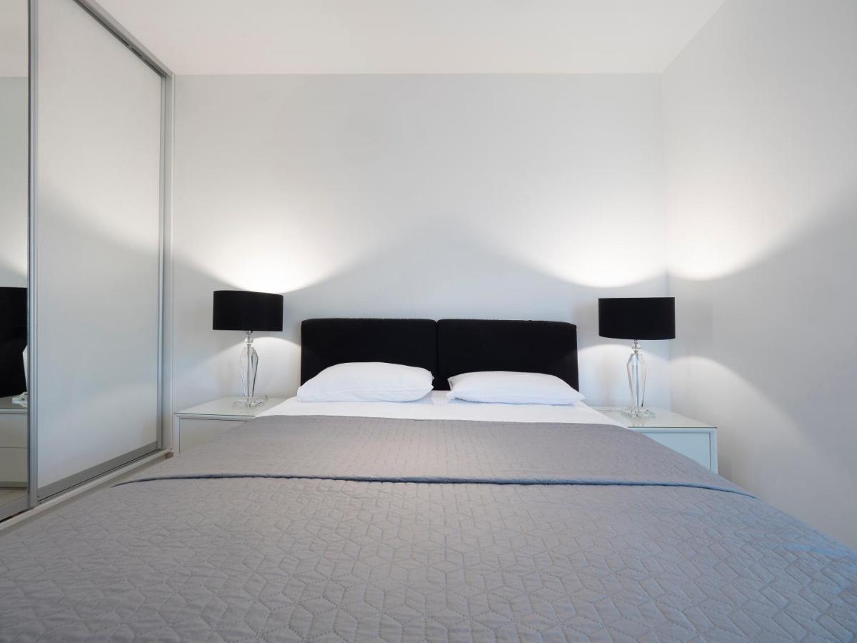 Royal Montesun Apartments بودفا المظهر الخارجي الصورة