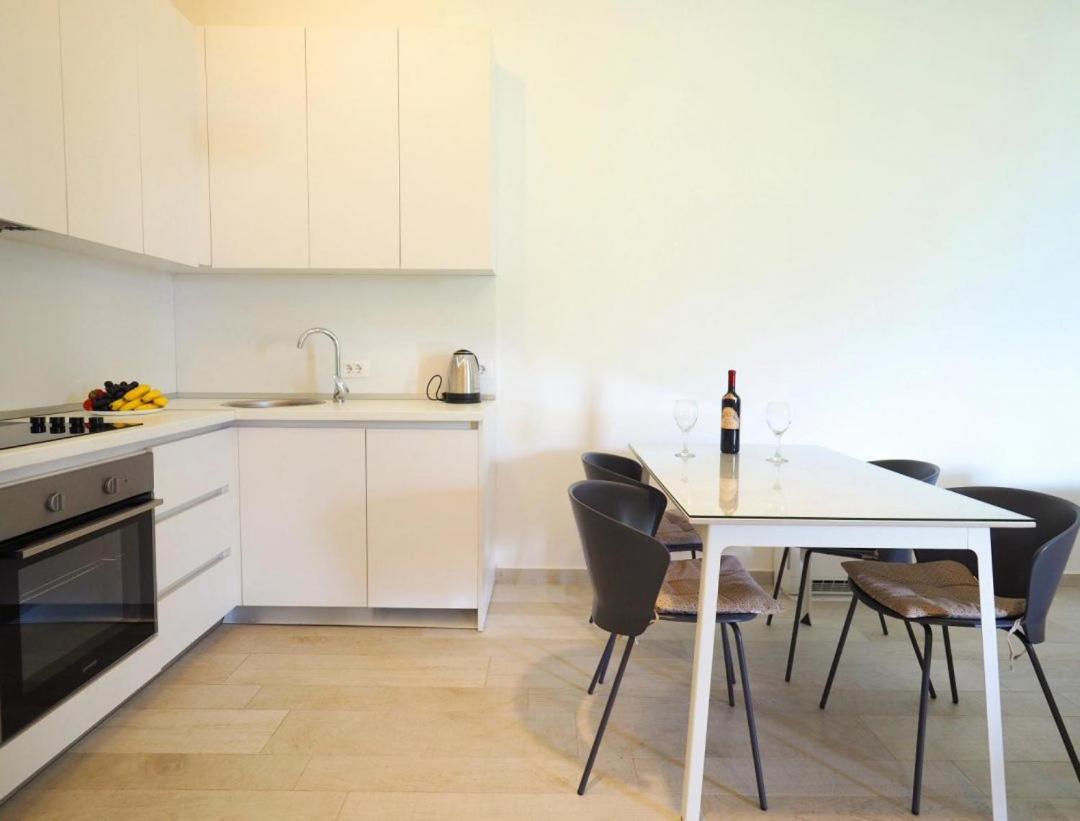 Royal Montesun Apartments بودفا المظهر الخارجي الصورة